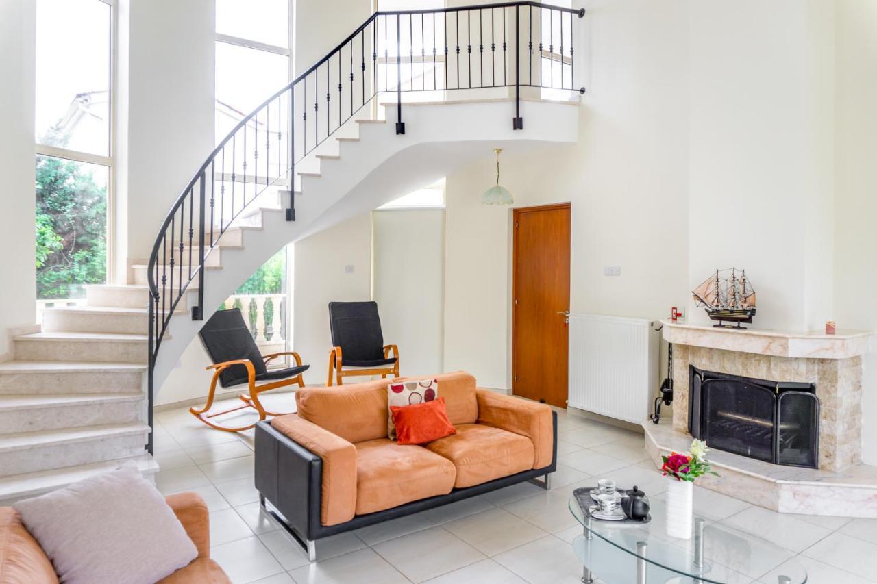 Villa Deja Blue By Ezoria Villas Coral Bay Exteriér fotografie